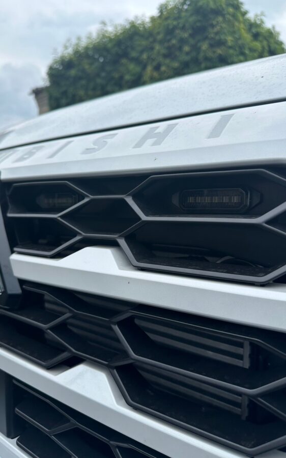 トライトン　SPDクリエーション グリルマーカーキット MITSUBISHI TRITON(LC2T)専用 三菱トライトングリルマーカー